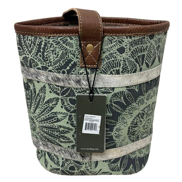 Myra Bag Hide And Floral Print Small Crossbody 10” X 10” Leather Style S-12C2 - Picture 2 of 10